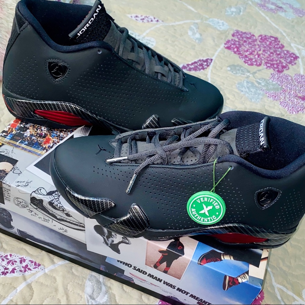 Air Jordan 14’s SE black Ferrari’s